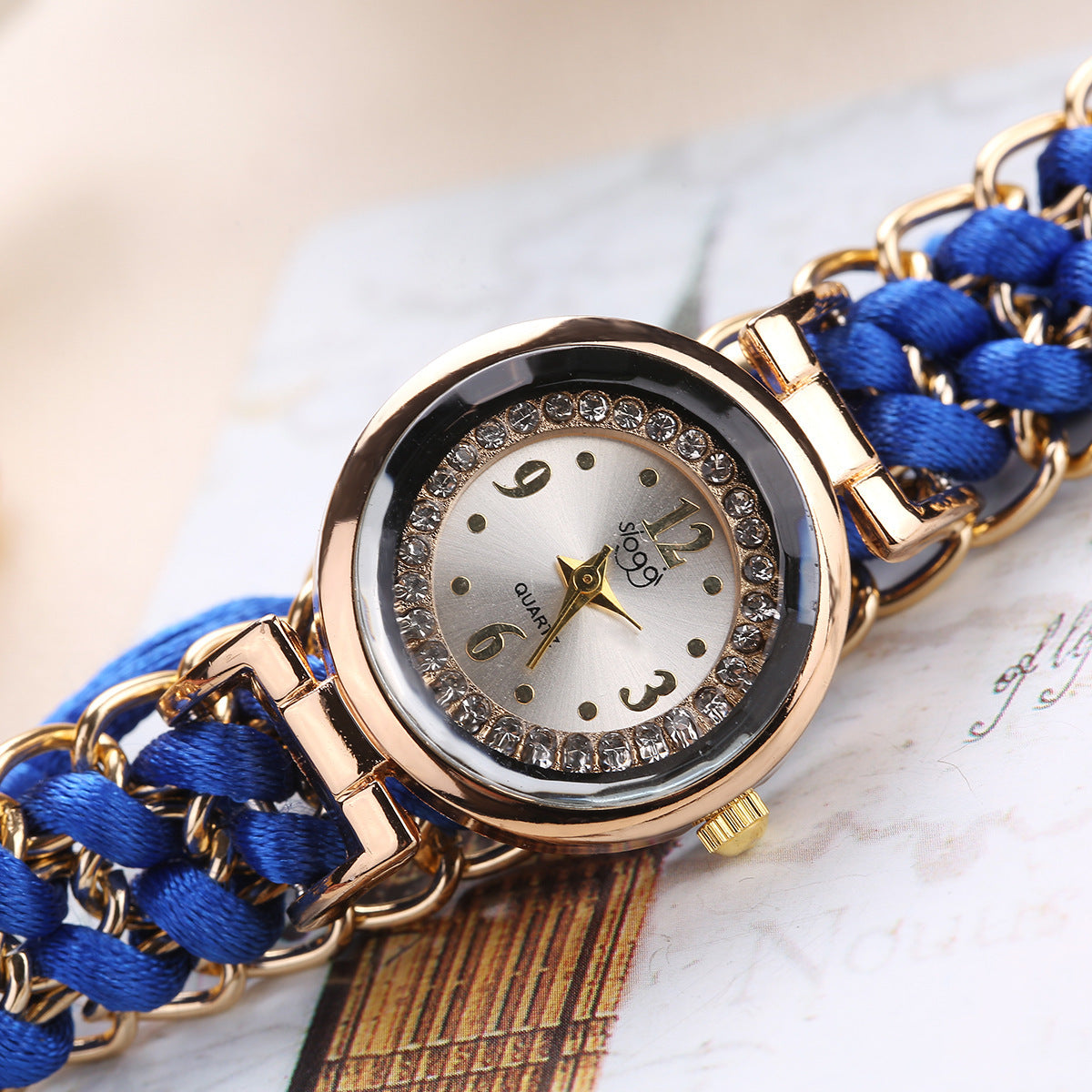 Verona Timepiece