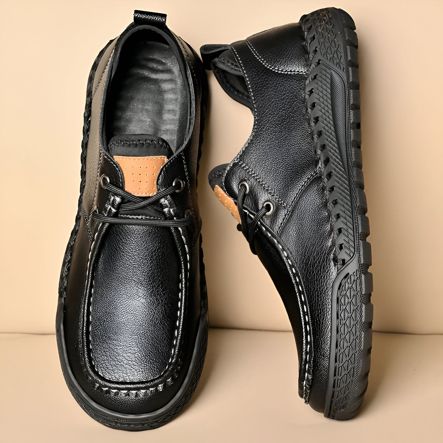 UrbanTrek Leather Moccasins