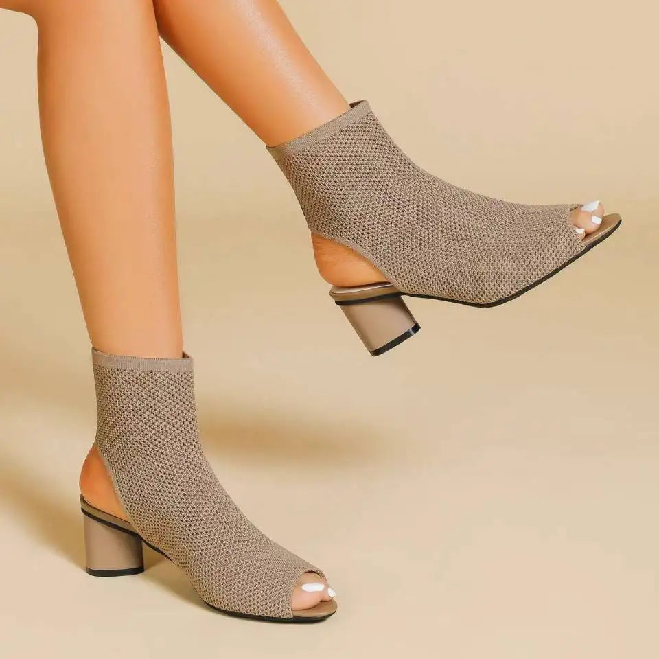Harper Cloud-Knit Heel