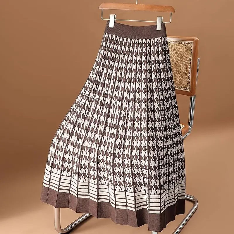 Cambria Knit Pleat Skirt