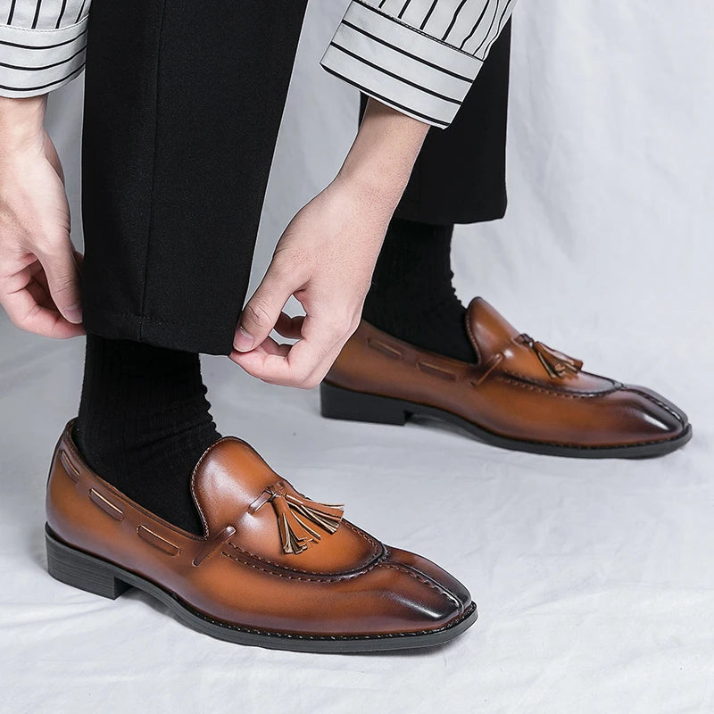 Bridgeport Leather Loafer
