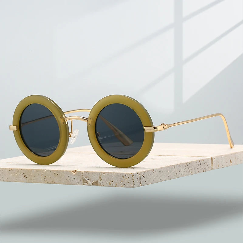Nova Retro Sunglasses