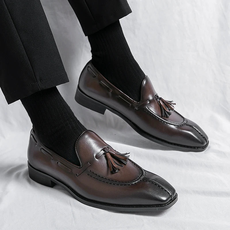Bridgeport Leather Loafer