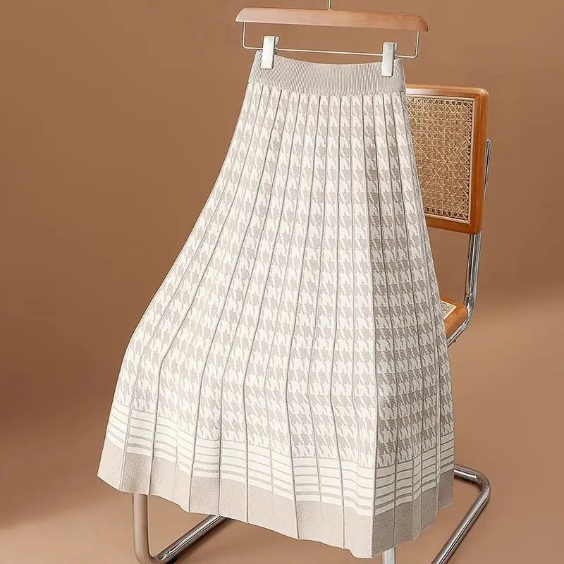 Cambria Knit Pleat Skirt