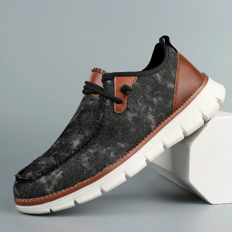Nomad Canvas Sneaker
