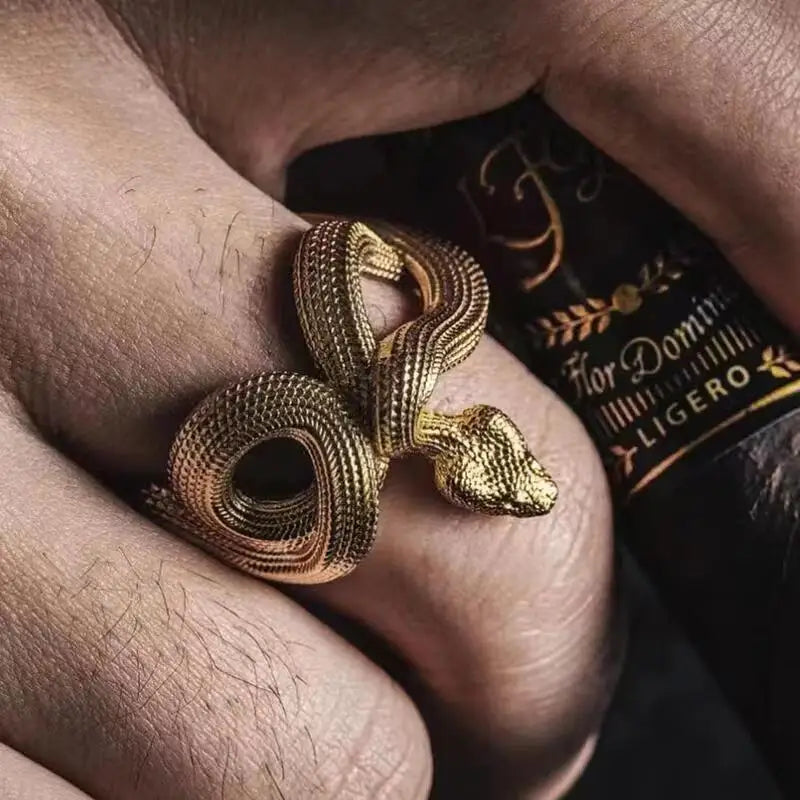Viperé Sovereign Ring