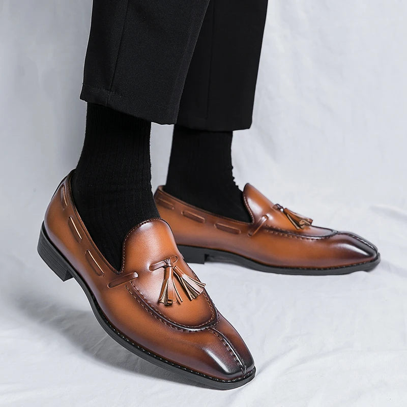 Bridgeport Leather Loafer
