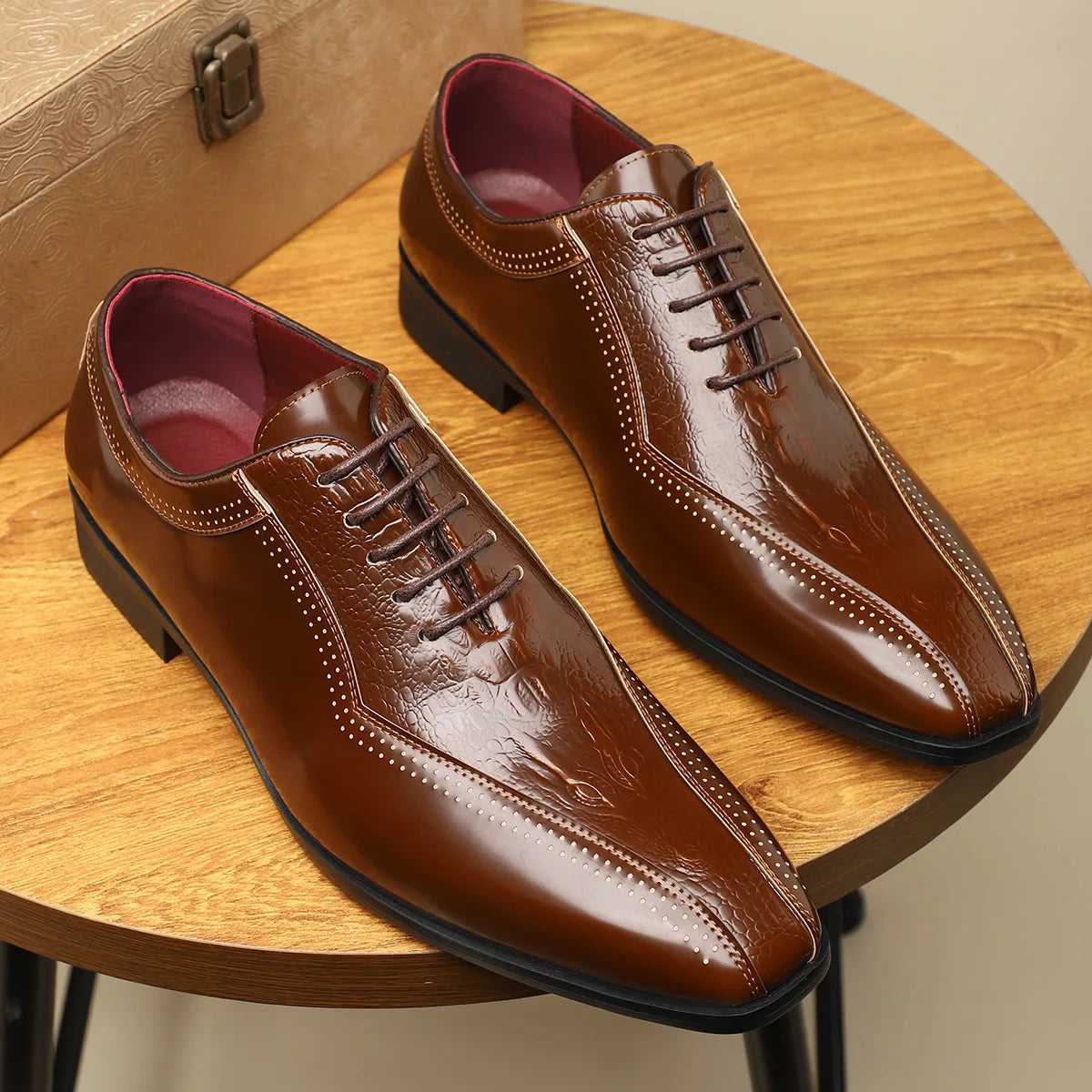 Sovereign Dual-Texture Oxfords