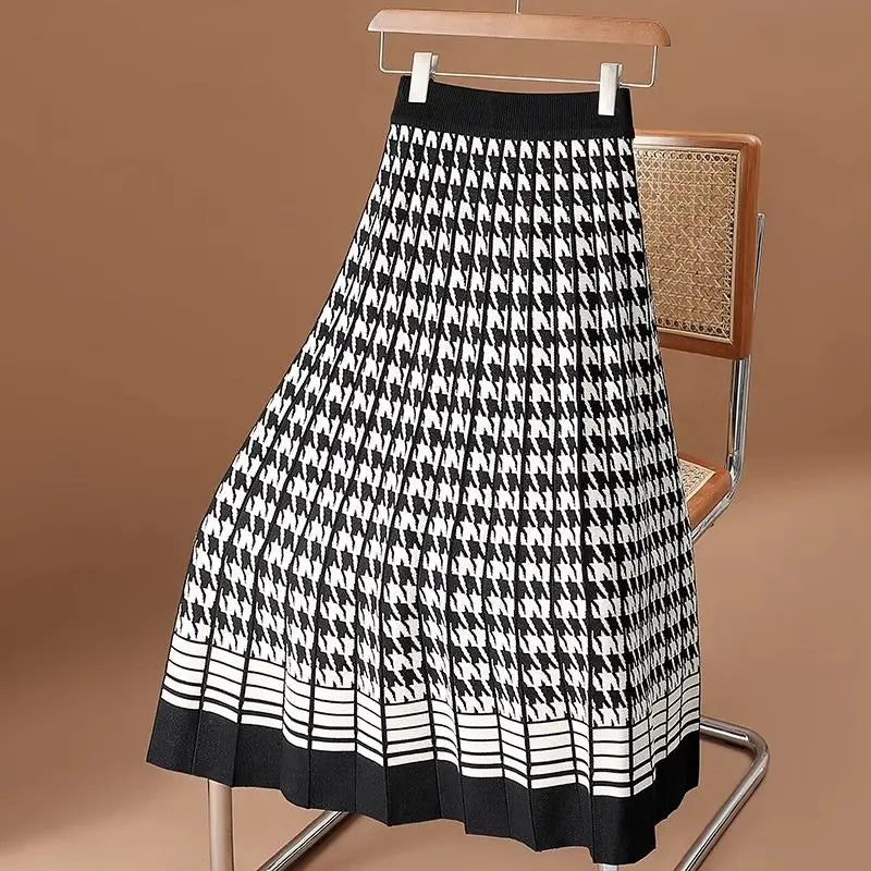 Cambria Knit Pleat Skirt